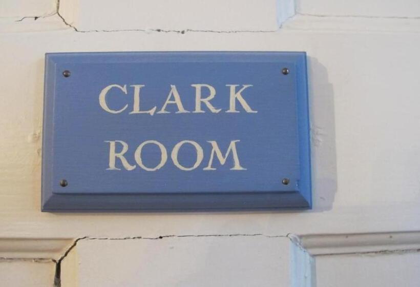 Номер Премиум, Clark Currier Inn