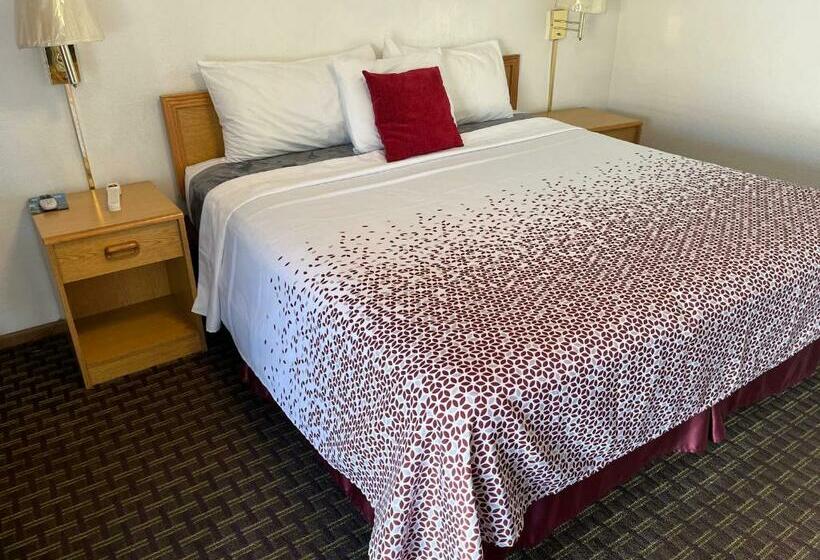 اتاق استاندارد یک نفره, Holiday Motel