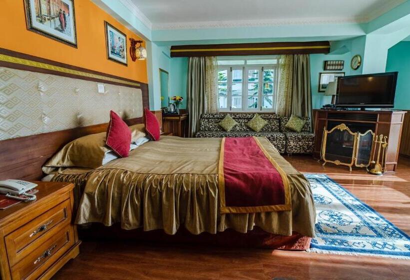 Номер Executive, Little Tibet Resort Mall Road