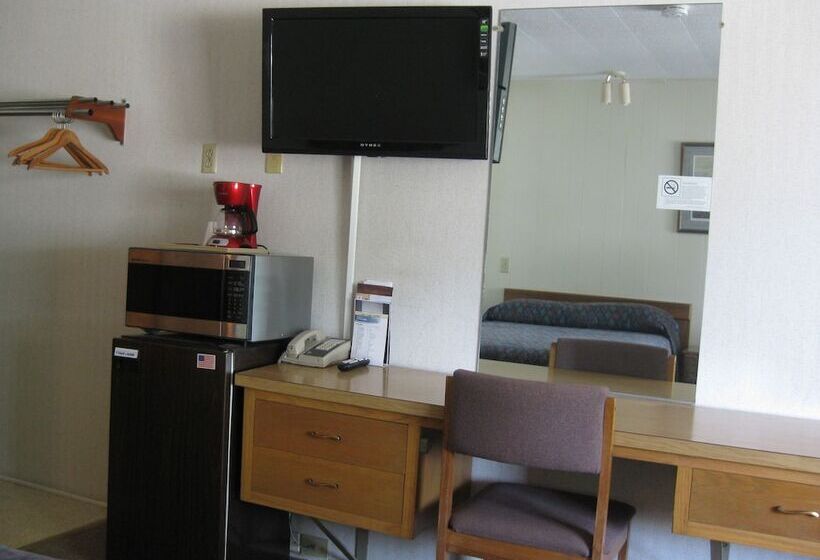 Номер Стандарт 2 Двуспальные Кровати, Inn Town Motel