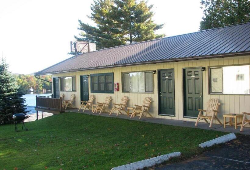 Номер Economy, Pine Knoll Hotel Lakeside Lodge & Cabin
