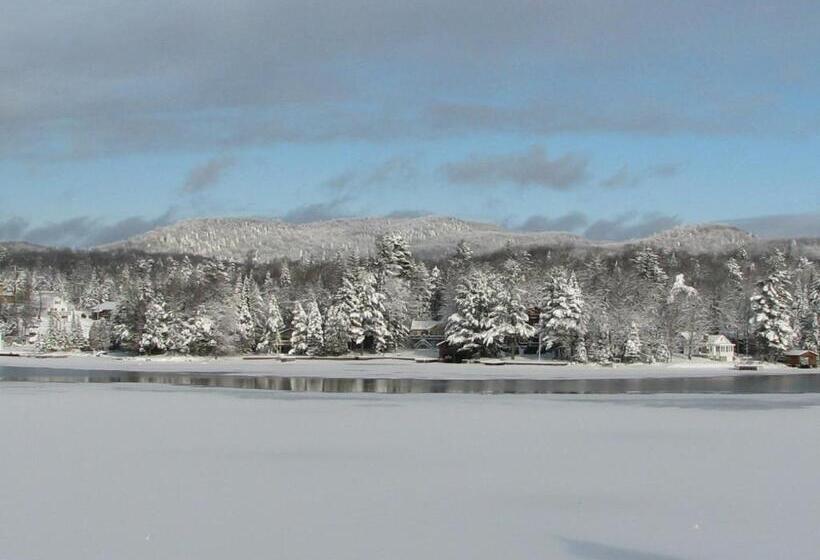 Номер Economy, Pine Knoll Hotel Lakeside Lodge & Cabin