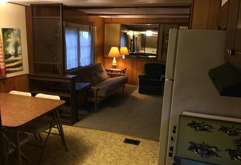 Дом 1 Спальня, Rainbow S End Resort