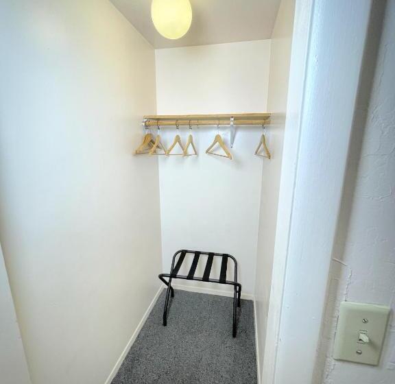 Номер Стандарт, Alger Falls Motel