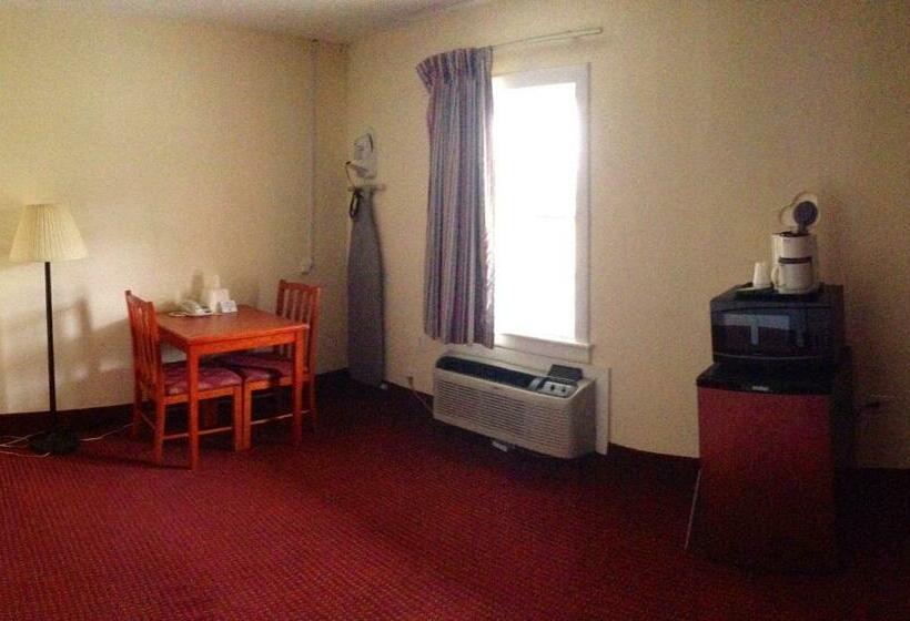 キングサイズベッドのスタンダードルーム, Crown Inn Motel Yorktown