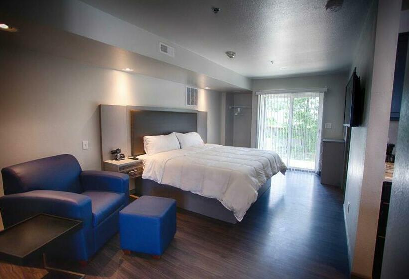 Люкс, Z Loft Extended Stay