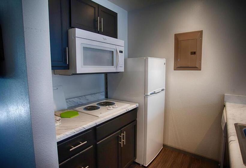 스위트, Z Loft Extended Stay