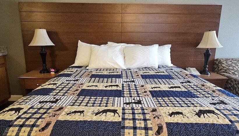 חדר דלוקס, Mill Village Motel