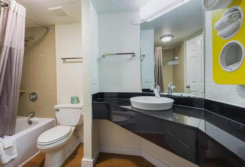 Номер Стандарт, Motel 6 Garland, Tx   Northeast Dallas