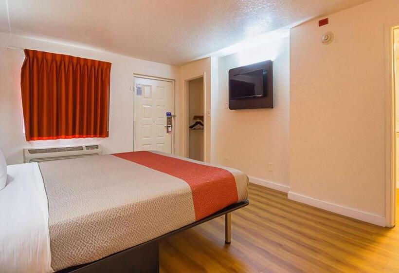 Номер Стандарт Кровать Кинг Адаптированный для Инвалидов, Motel 6 Garland, Tx   Northeast Dallas