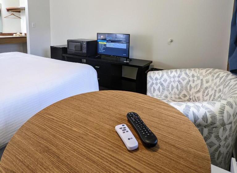 스탠다드 룸 킹사이즈 침대, Fairground Inn