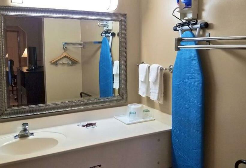 Люкс Deluxe Кровать Кинг, Highland Inn Denham Springs Baton Rouge East