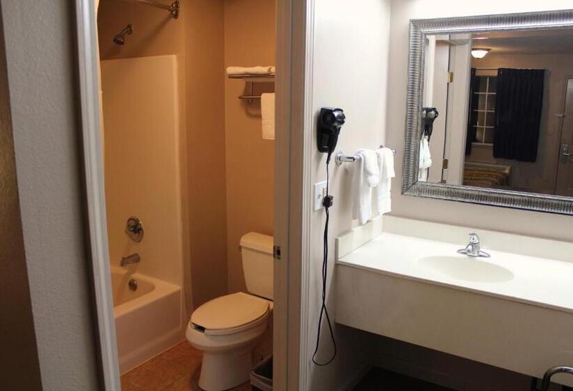 Номер Стандарт 2 Двуспальные Кровати, Highland Inn Denham Springs Baton Rouge East