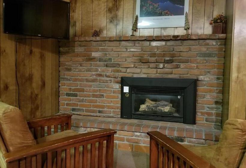 Апартаменты 2 Спальни, Eagle Cap Chalets