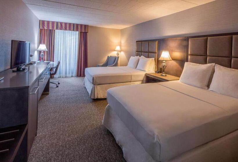 Номер Стандарт 2 Двуспальные Кровати, Radisson Hotel Hauppauge Long Island
