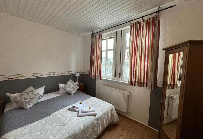 Номер Стандарт, Schloss Hotel Kastellaun