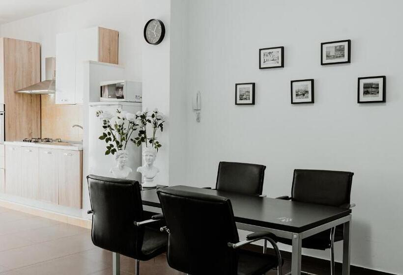 Четырехместный Номер Стандарт, B&b Ortensia