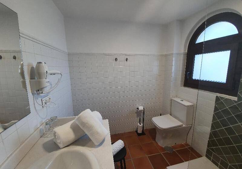 Номер Стандарт с Балконом, Ic Hoteles   Restaurante Casa García Almonaster La Real