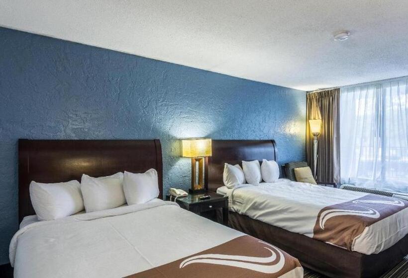 Номер Стандарт 2 Двуспальные Кровати, Rest And Relax Inn
