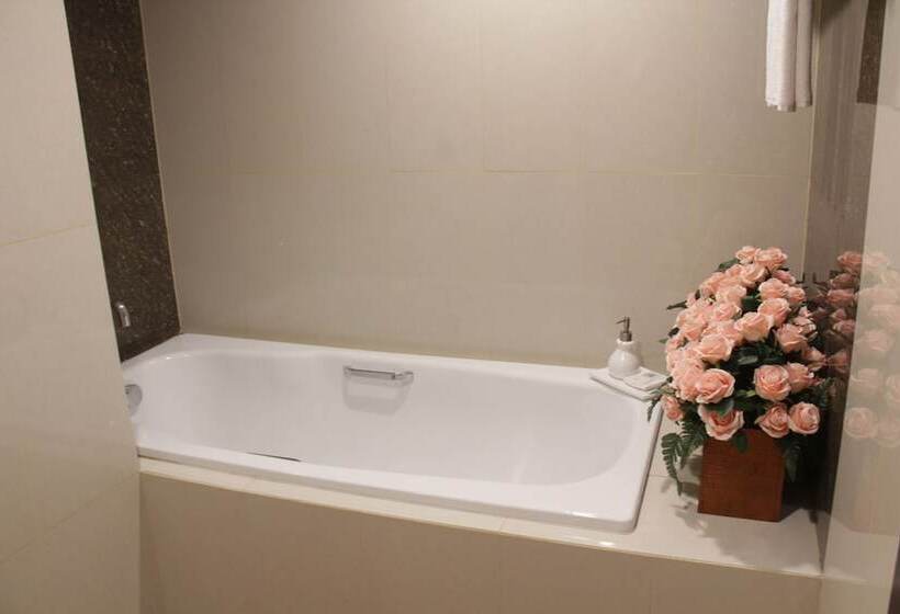 Suite, Atrium Premiere Hotel Cilacap
