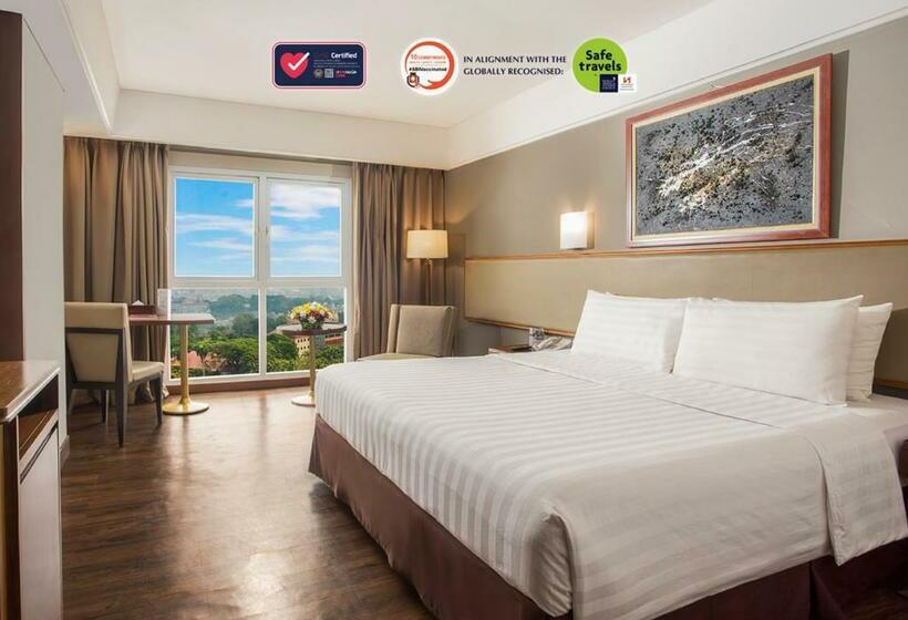 Номер Deluxe, Swiss Belhotel Bogor