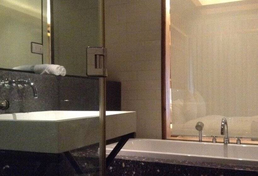 스위트, Sanakeo Boutique & Spa