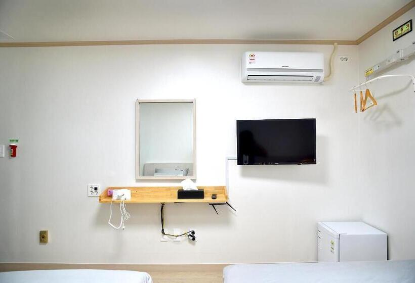 اتاق استاندارد, 24 Guesthouse Suncheon