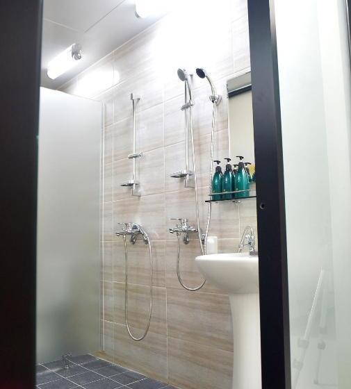 تختخواب در اتاق مشترک, 24 Guesthouse Suncheon