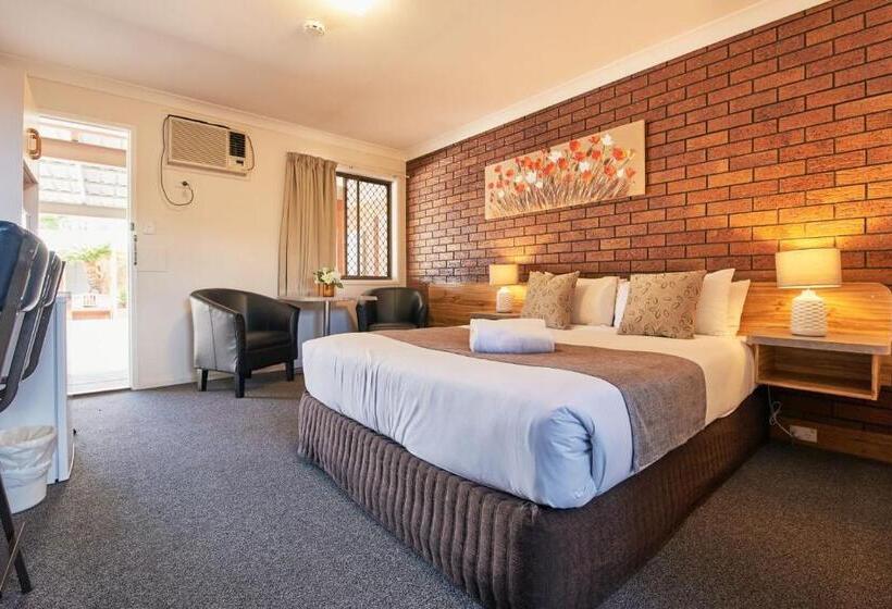 اتاق استاندارد, Ruthven Street Motor Inn