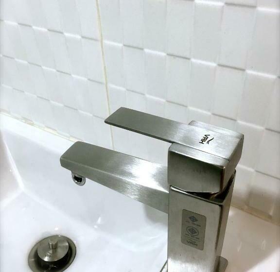 اتاق خانوادگی, Urban Hostel Bangkok