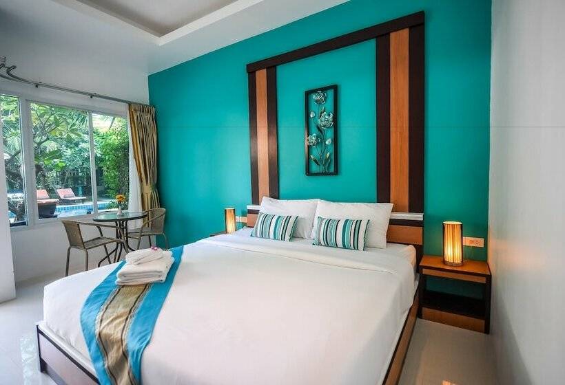 스탠다드 룸 풀장 전망, Cascades Resort
