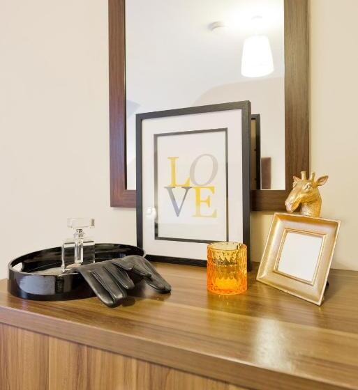 침실 1개 아파트, Five Lamps Suites
