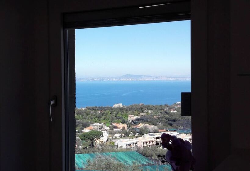 اتاق استاندارد چهار تخته, Agriturismo La Lobra