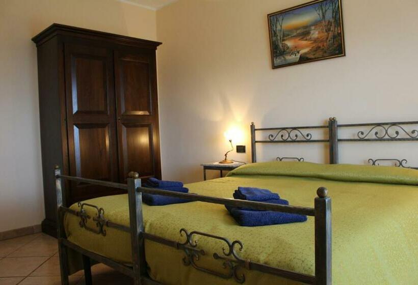 Номер Стандарт с Балконом, B&b Esperança