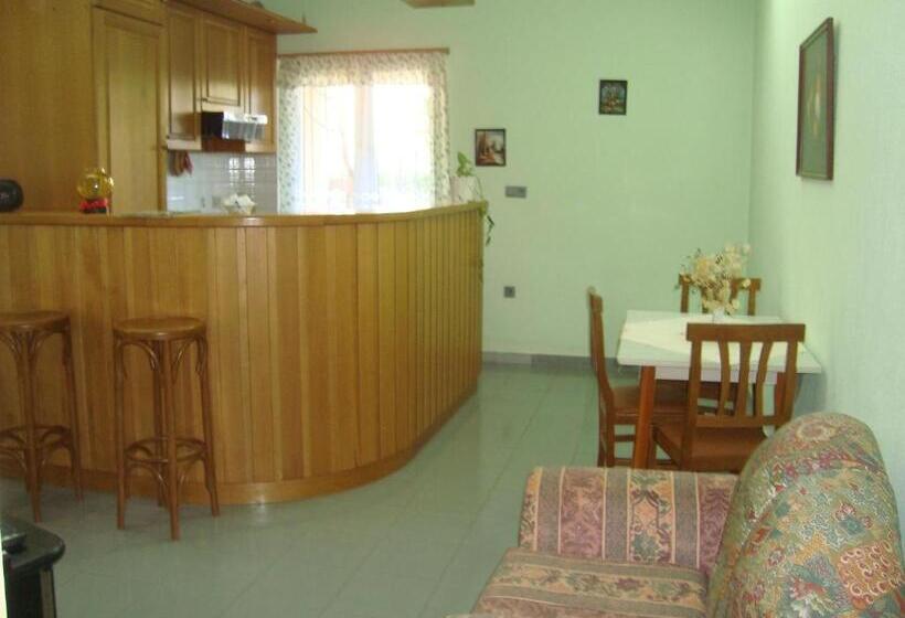 Апартаменты 2 Спальни, B&b Esperança
