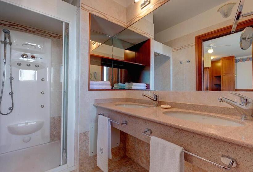Suite Side Sea View, Napoleon