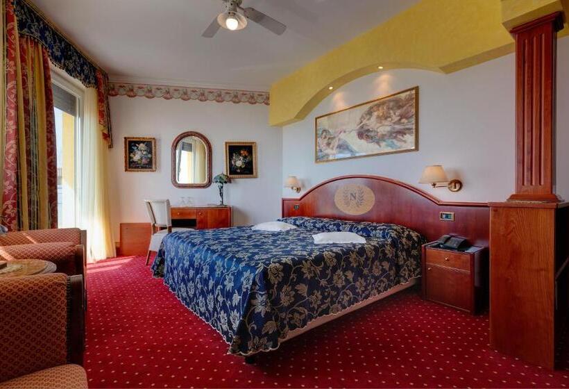 Habitació Superior, Napoleon