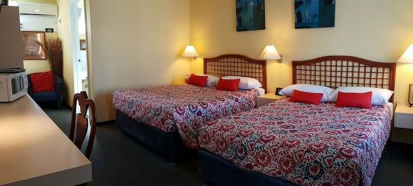 Quarto Estandar, Raceways Motel