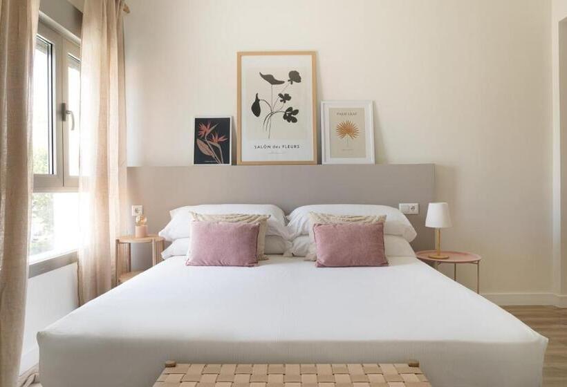 수피리어 스위트, Lan Suites