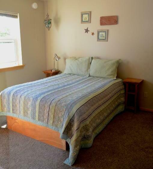 Номер Стандарт, Bay Avenue Inn