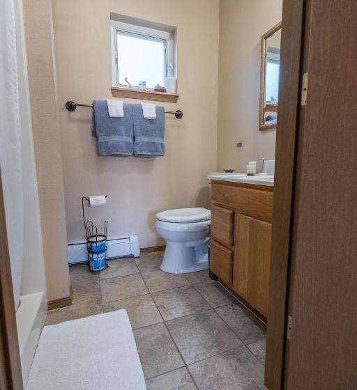 Family Suite, Bay Avenue Inn