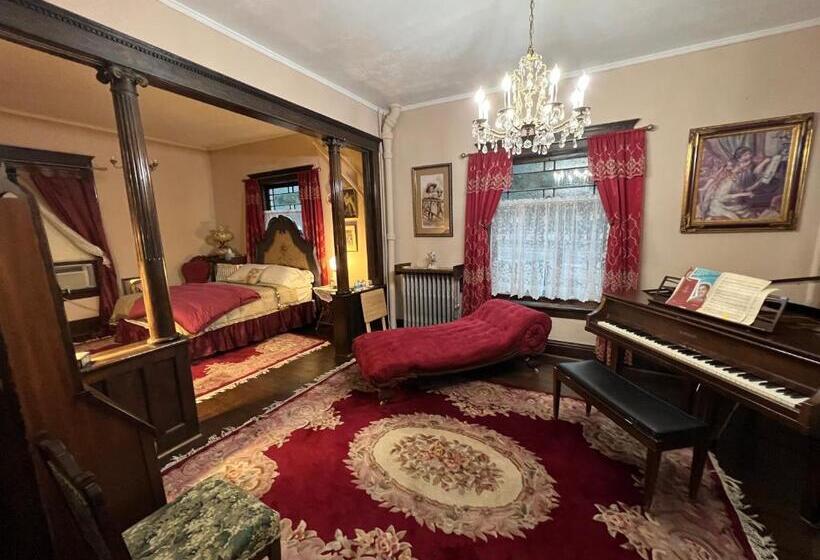 Четырехместный Номер Deluxe, Bed And Breakfast Hearts Desire