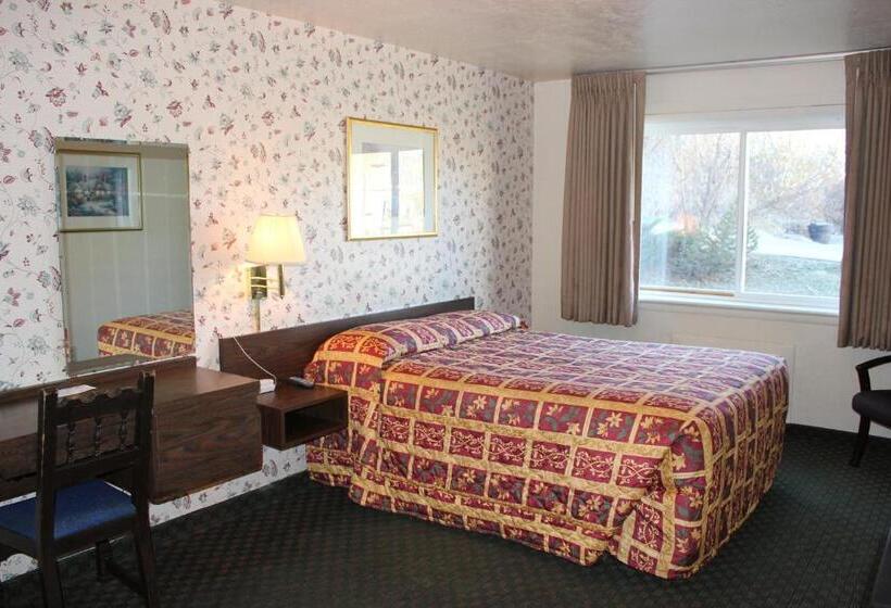 家庭套房, Lava Spa Motel & Rv