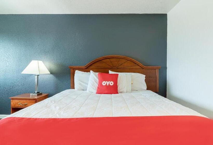 Номер Стандарт Кровать Кинг Адаптированный для Инвалидов, OYO Hotel Pearsall I-35 East
