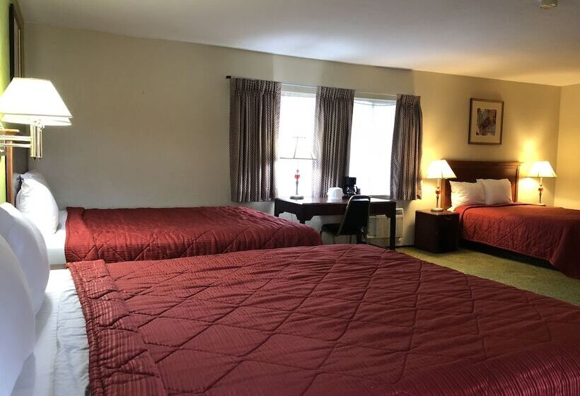 Семейный Номер, Red Bluff Inn
