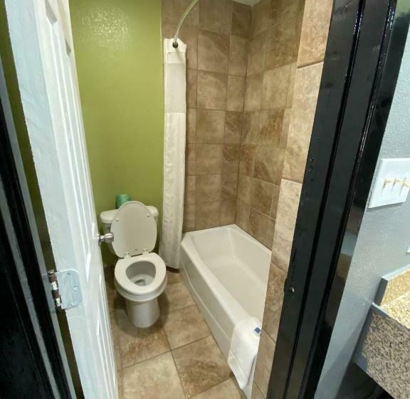 Стандартный Номер Кровать Кинг, Town House Motel