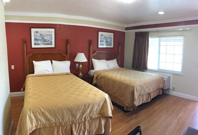 غرفة قياسية, Wagon Wheel Motel