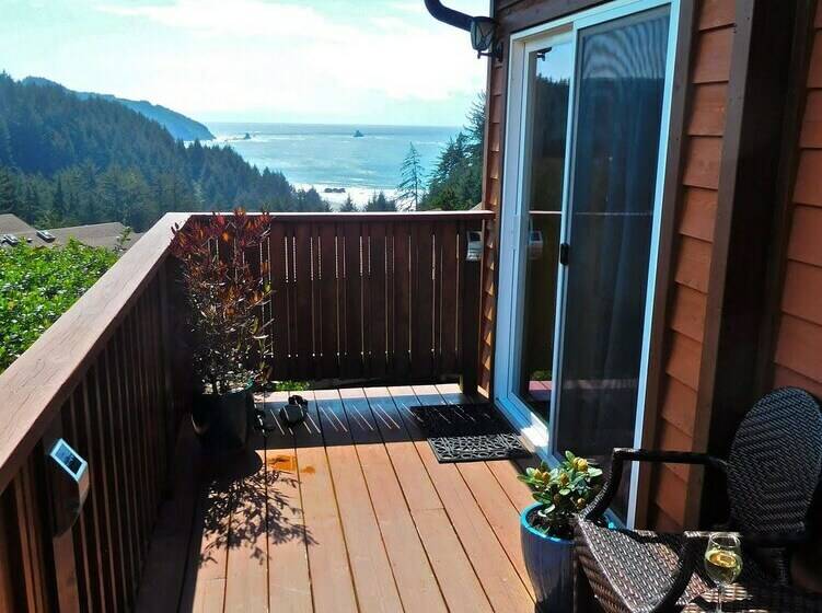 كابينة, Whaleshead Beach Resort