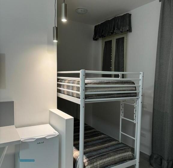 Четырехместный Номер Стандарт, B&b 1 Terranova