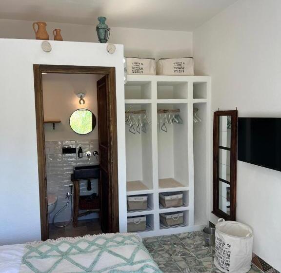 Номер Стандарт, B&b San Gavino